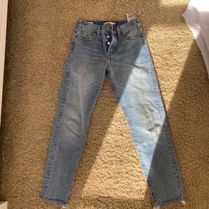 Levi’s Wedgie Jeans size 25